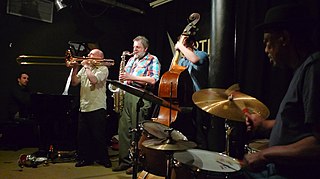 <span class="mw-page-title-main">Jazz club</span> Type of club, music venue, dedicated to jazz music