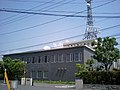 開局時に建てられたOHK初代本社本館 （手前の2階建ての建物）