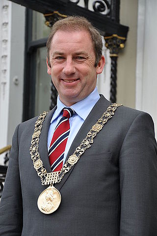 <span class="mw-page-title-main">Oisín Quinn</span> Irish politician}, judge