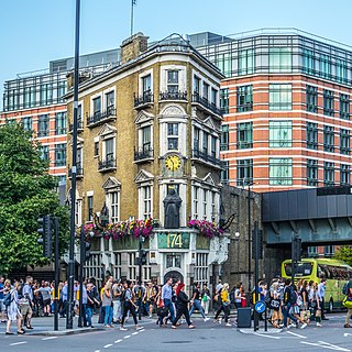 <span class="mw-page-title-main">The Blackfriar (pub)</span> Pub in Blackfriars, London