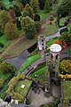 Vista dalla cima sui giardini adiacenti