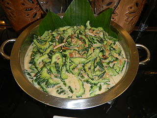 <span class="mw-page-title-main">Ginataang ampalaya</span> Filipino stew made from bitter melon and tinapa