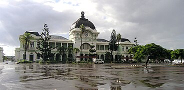 The Maputo Railway Station, built between 1913 and 1916.