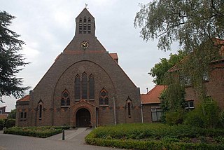 <span class="mw-page-title-main">Noordhoek, Moerdijk</span> Village in North Brabant, Netherlands