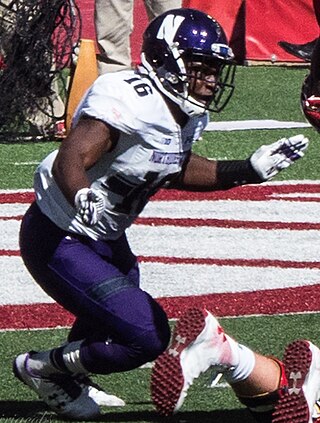 <span class="mw-page-title-main">Godwin Igwebuike</span> American football player (born 1994)