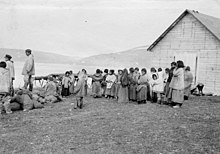 Revillon Frères post servants at Kangiqsujuaq in 1909.