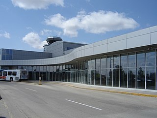 <span class="mw-page-title-main">Saskatoon John G. Diefenbaker International Airport</span> Airport located in Saskatoon, Saskatchewan, Canada