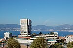 Urbodomo kaj rio de Vigo.