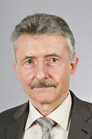 <span class="mw-page-title-main">Karl-Heinz Schröter</span> German politician