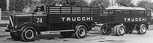 Civilian 3Ro with trailer Autocarro-3-ro-1938-1945 civile.jpg