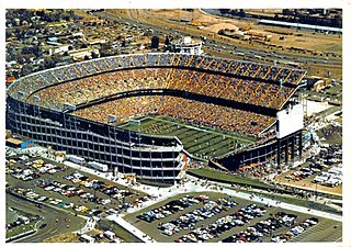 <span class="mw-page-title-main">Mile High Stadium</span> Former stadium in Denver, Colorado, US