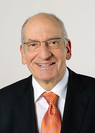 <span class="mw-page-title-main">Pascal Couchepin</span> Swiss Federal Councillor from 1998 to 2009