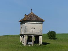 Le pigeonnier de la Rigale.