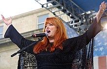 Wynonna performing at the Pentagon in 2004.