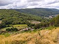 La gare et le Bois des Échelles depuis le col de la Roche.