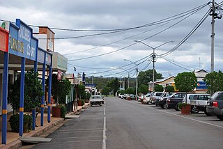 <span class="mw-page-title-main">Mundubbera</span> Town in Queensland, Australia