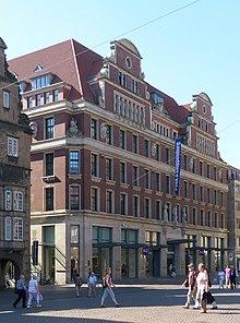 Bank- und Kaufhaus Obernstrasse 2-12 [de] in Bremen, head office in 1931 of the troubled Schroder-Bank [de] Schroder-Bank FHB1282.jpg