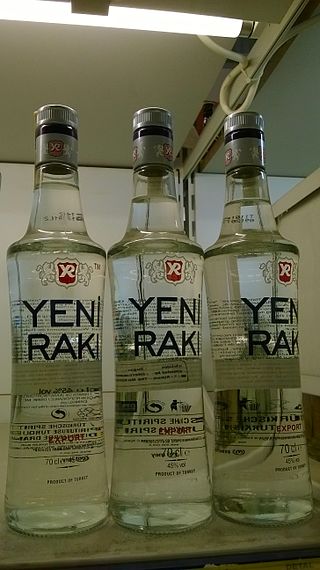 <span class="mw-page-title-main">Rakı</span> Sweetened, anise-flavored alcoholic drink