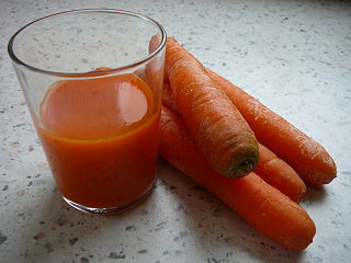 <span class="mw-page-title-main">Carrot juice</span> Juice produced from carrots