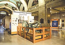 Missouri State Museum Entrance.jpg