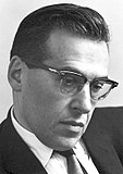 Julian S. Schwinger: người đoạt giải Nobel về lý thuyết trường lượng tử, một trong những nhà vật lý vĩ đại nhất của thế kỷ 20