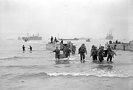 Amerikanske soldater på stranden i nærheten av Oran, november 1942