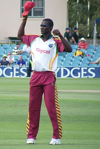 <span class="mw-page-title-main">Daren Sammy</span> West Indian cricketer