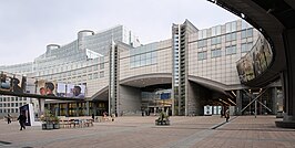 Zittingsgebouw Europees Parlement in Brussel, vergaderingen vinden ook plaats in Straatsburg ______________________