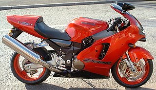 <span class="mw-page-title-main">Motorcycle fairing</span> Motorcycle shell