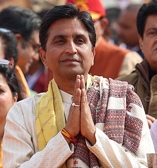 <span class="mw-page-title-main">Kumar Vishwas</span> Indian poet and a lecturer