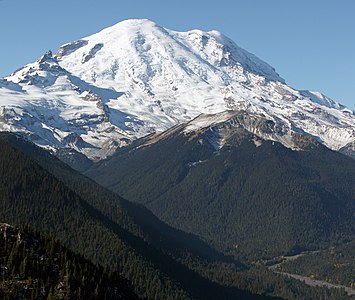 31. Mount Rainier is the highest summit of the Cascade Range and Washington.