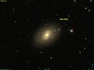 <span class="mw-page-title-main">NGC 2950</span> Lenticular galaxy in the constellation Ursa Major