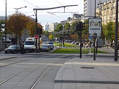 Le tramway T3a à la porte de Versailles.