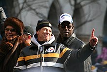 Joyce and John Mitchell flanking Dick Lebeau. Dick-lebeau.jpg