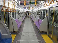 2007年度以降リニューアル工事施行車の車内