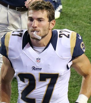 <span class="mw-page-title-main">Michael Caputo (American football)</span> American football player and coach (born 1992)