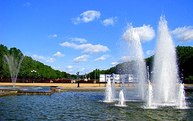 Le parc Jasne Błonia.