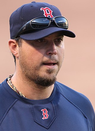 <span class="mw-page-title-main">Josh Beckett</span> American baseball pitcher (born 1980)