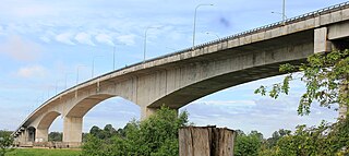 <span class="mw-page-title-main">Lanang Bridge</span> Bridge in Jalan Lanang Barat / Jalan Teluk Assan