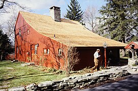 Catslide roof Thomas Hawley House]]