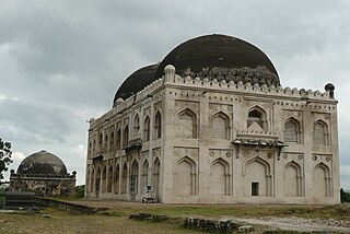 <span class="mw-page-title-main">Haft Gumbaz</span> Group of tombs in Gulbarga, Karnataka, India