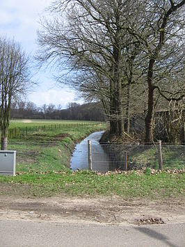 Maasnielderbeek ter hoogte van de Kloosterweg