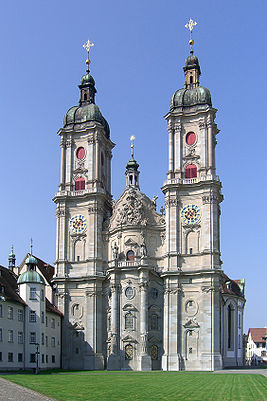 The Stiftskirche straightened