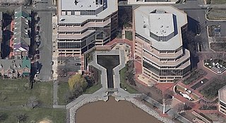 <span class="mw-page-title-main">Alexandria Canal (Virginia)</span> Abandoned canal in Alexandria, Virginia, United States