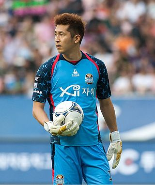 <span class="mw-page-title-main">Kim Yong-dae</span> South Korean footballer