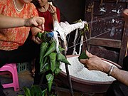 Making (and eating) zongzi