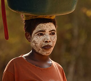 <span class="mw-page-title-main">Women in Madagascar</span>