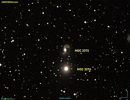 NGC 2275 (boven) en NGC 2274