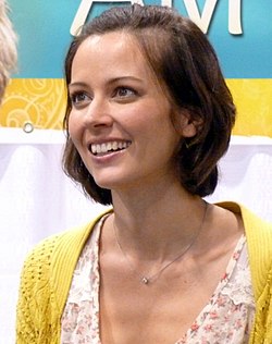 Amy Acker vuonna 2012.