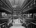 The Arcade di Cleveland (Ohio), di John Eisenmann, 1890